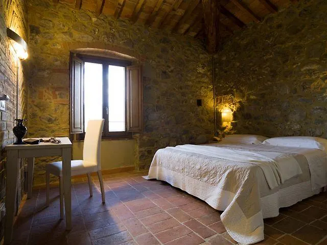 Poderi Firenze Guest House Cinigiano Italy